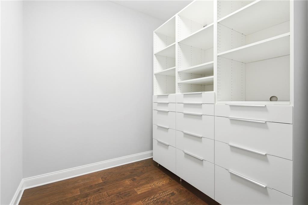 270 17th Street NW Unit 4306