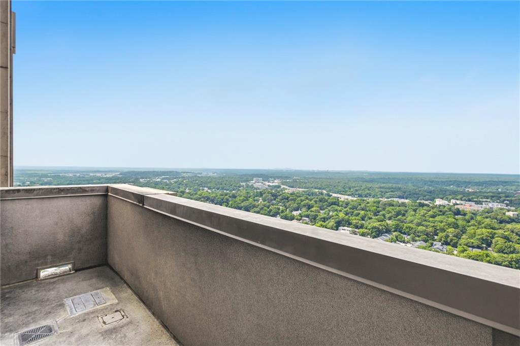 270 17th Street NW Unit 4306