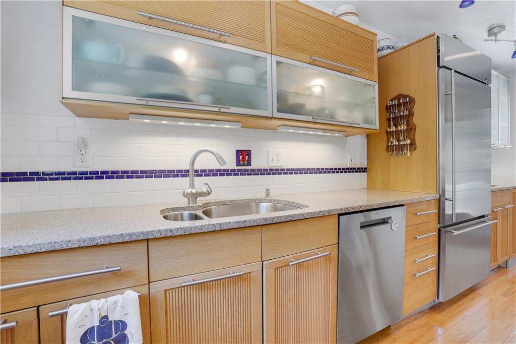 410 Wimbledon Road NE