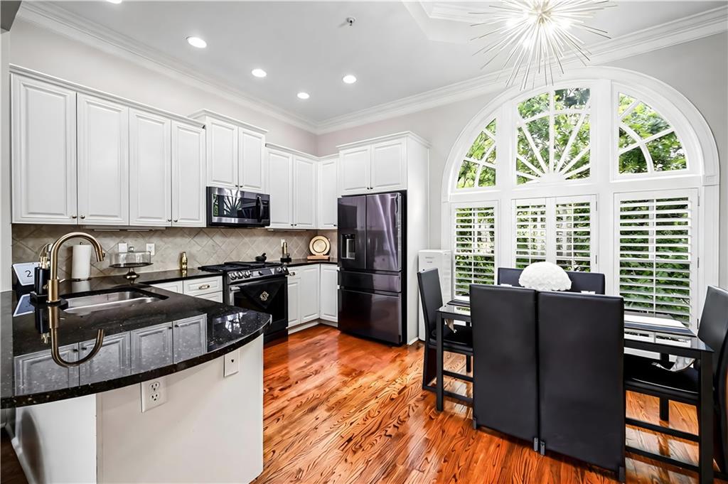 3541 Roswell Road NE Unit 11