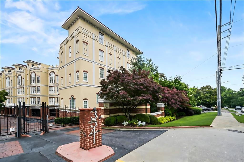 3541 Roswell Road NE Unit 11