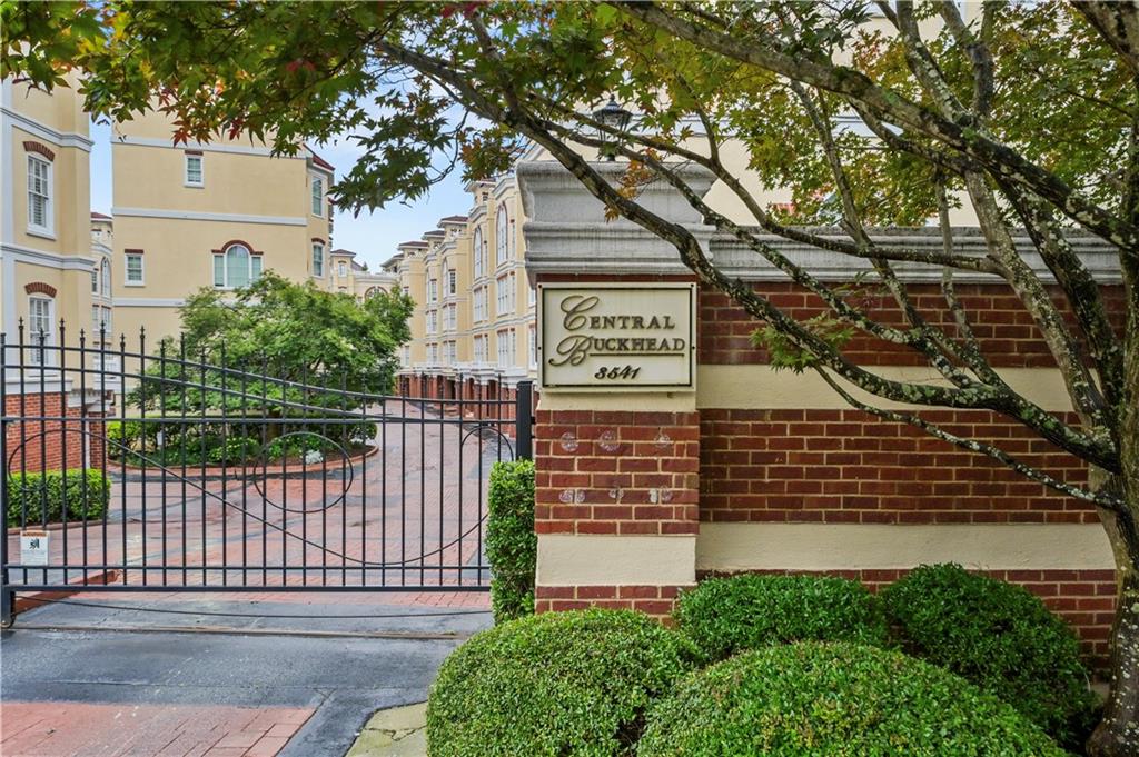 3541 Roswell Road NE Unit 11