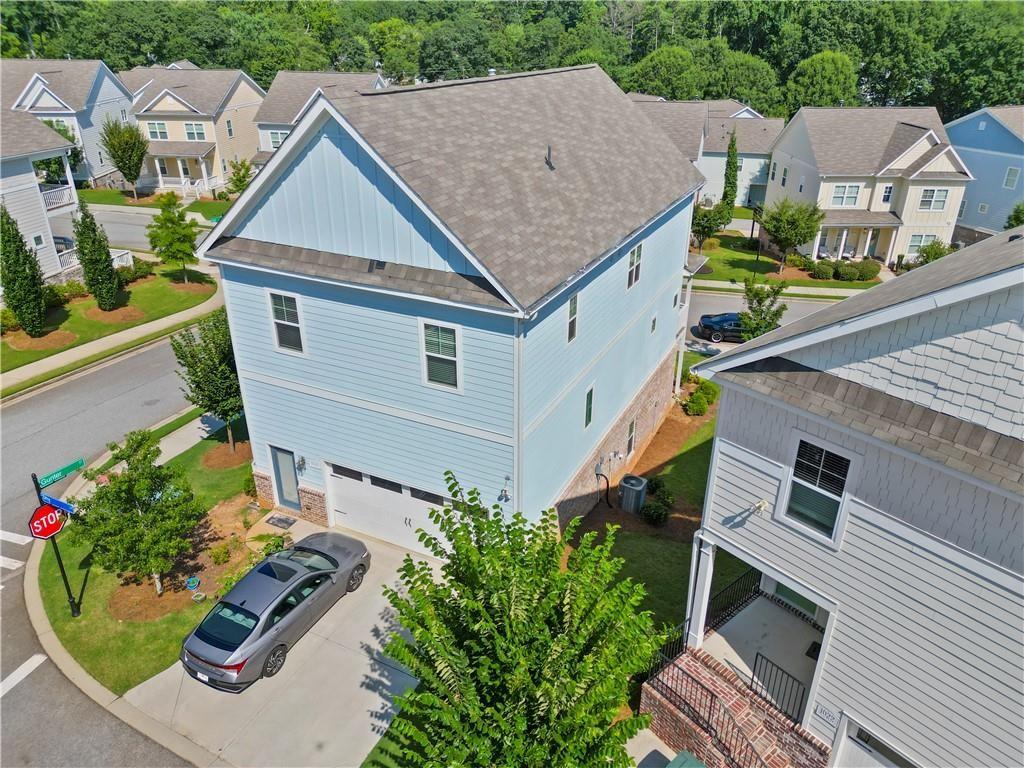 1030 Shy Lane