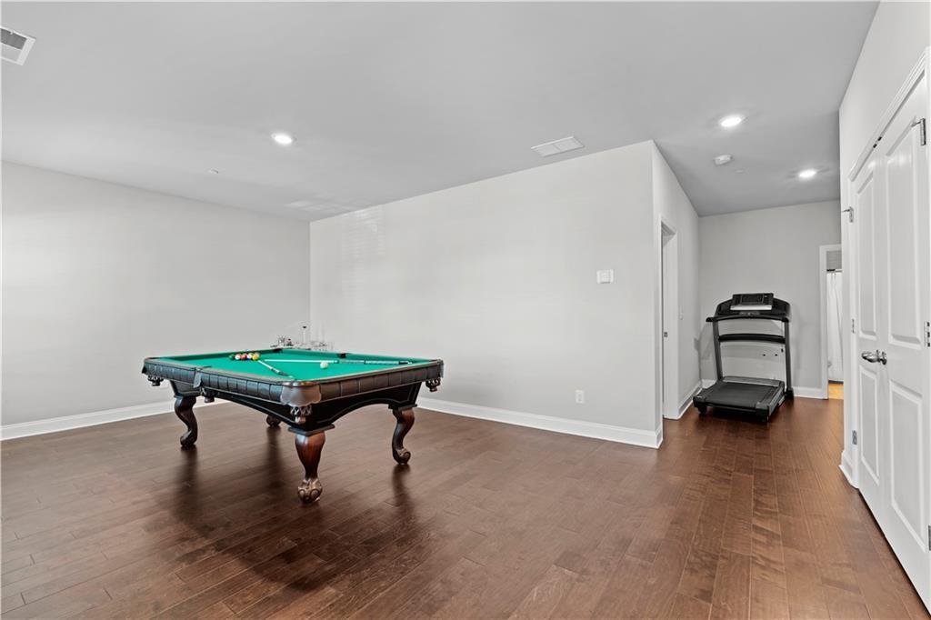 1030 Shy Lane