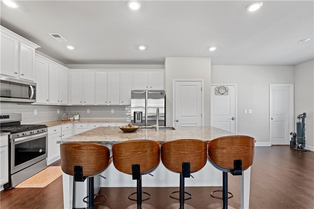1030 Shy Lane