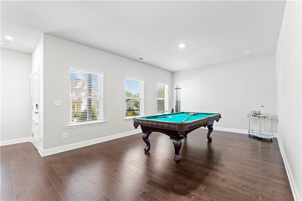 1030 Shy Lane