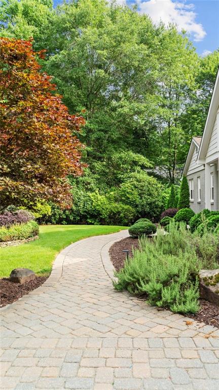223 Cathy Ann Lane NW