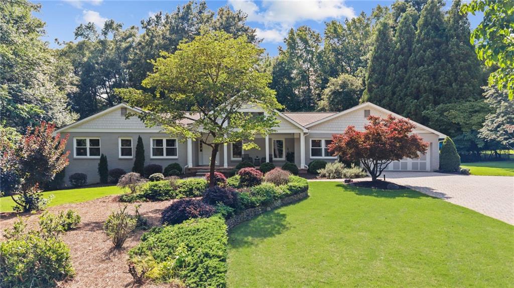 223 Cathy Ann Lane NW