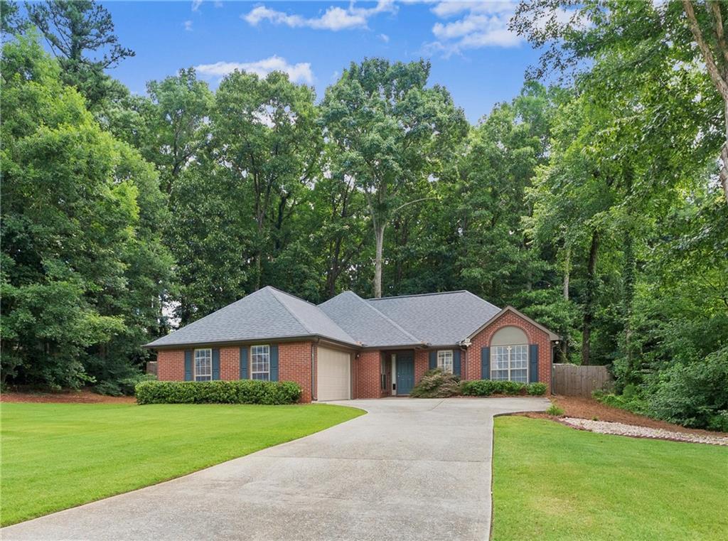 2035 Huntington Hill Trace