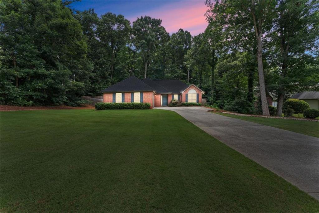 2035 Huntington Hill Trace