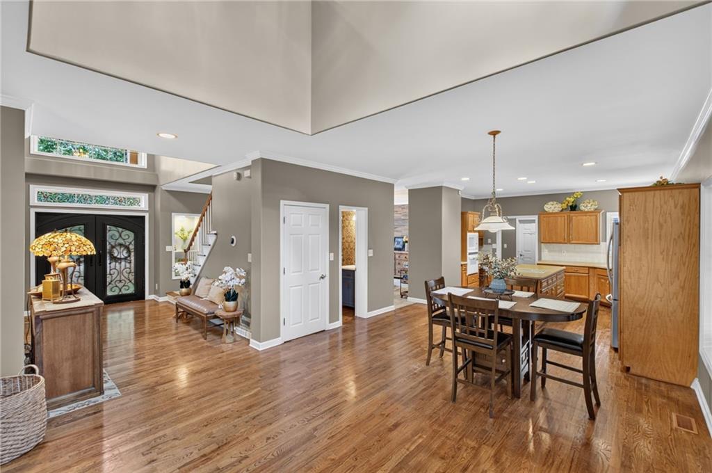 5950 Sequoia Lane