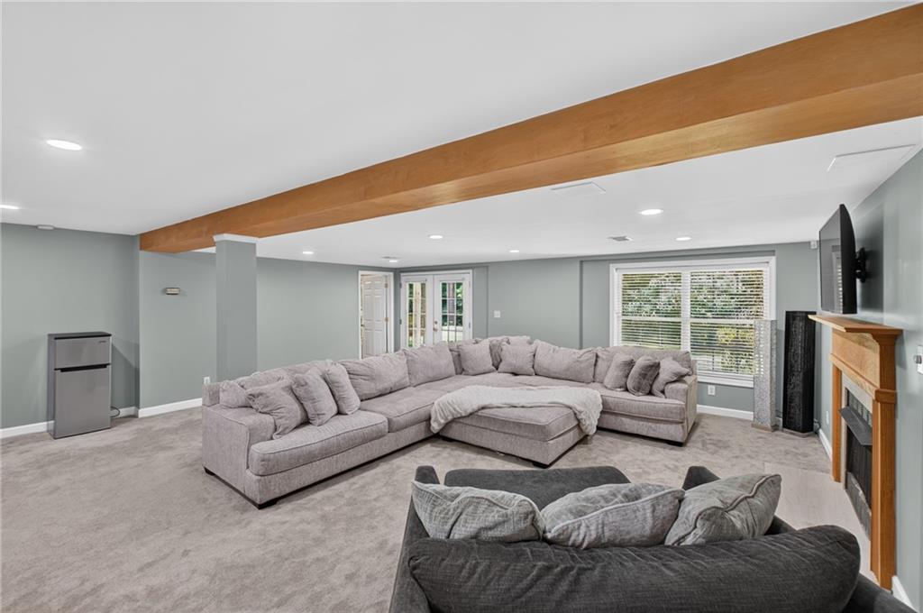 5950 Sequoia Lane