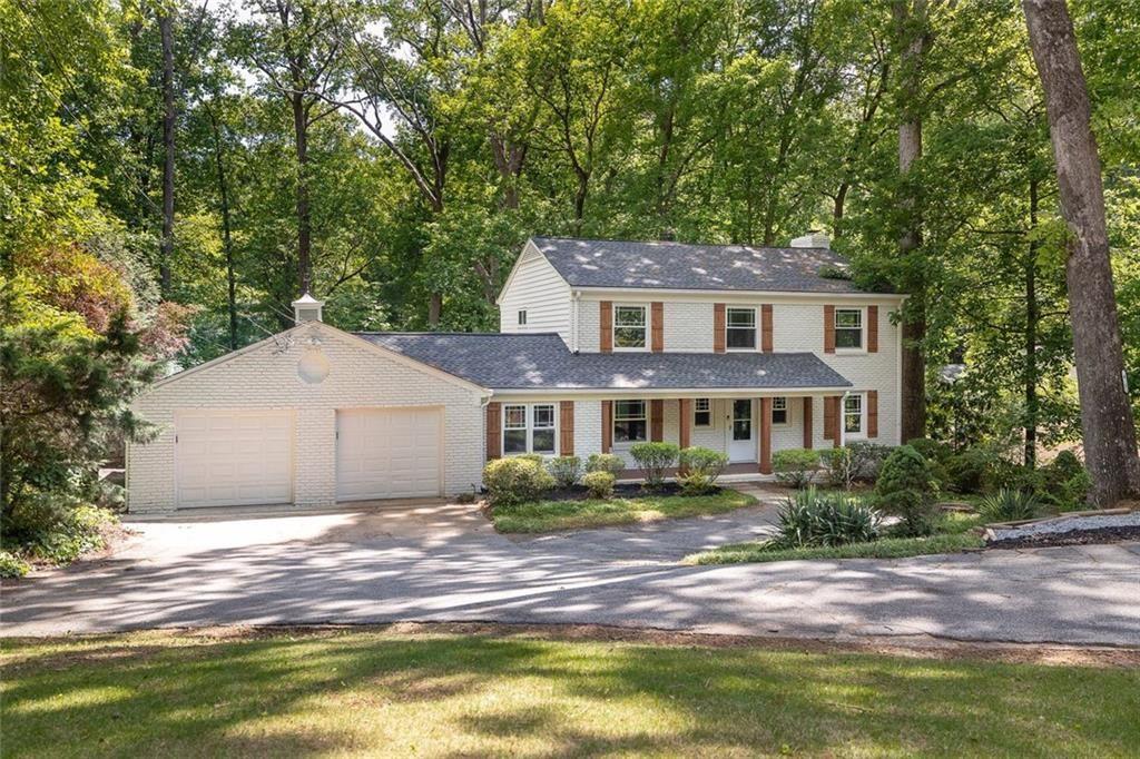 445 Forest Hills Drive