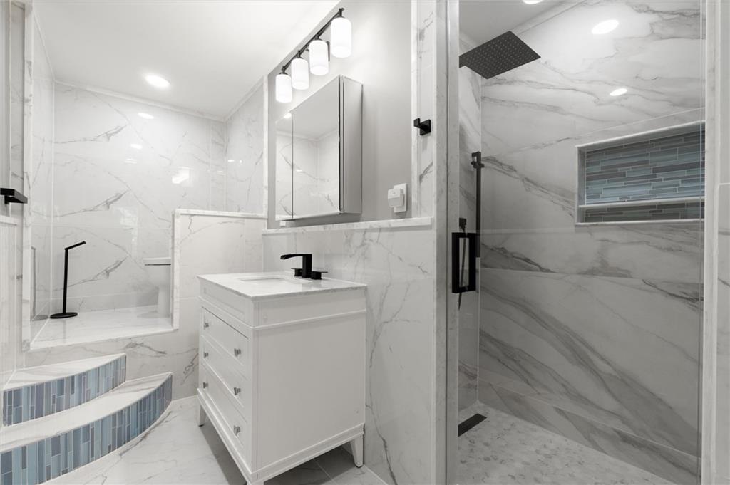 5583 Julian Place