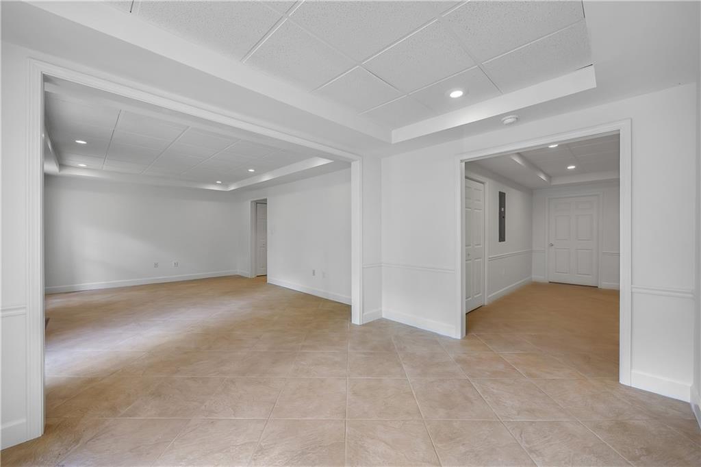 235 Plantation Way