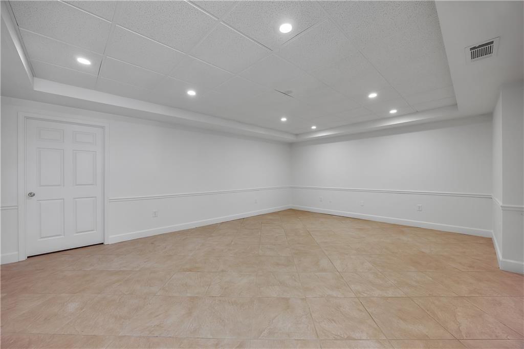 235 Plantation Way