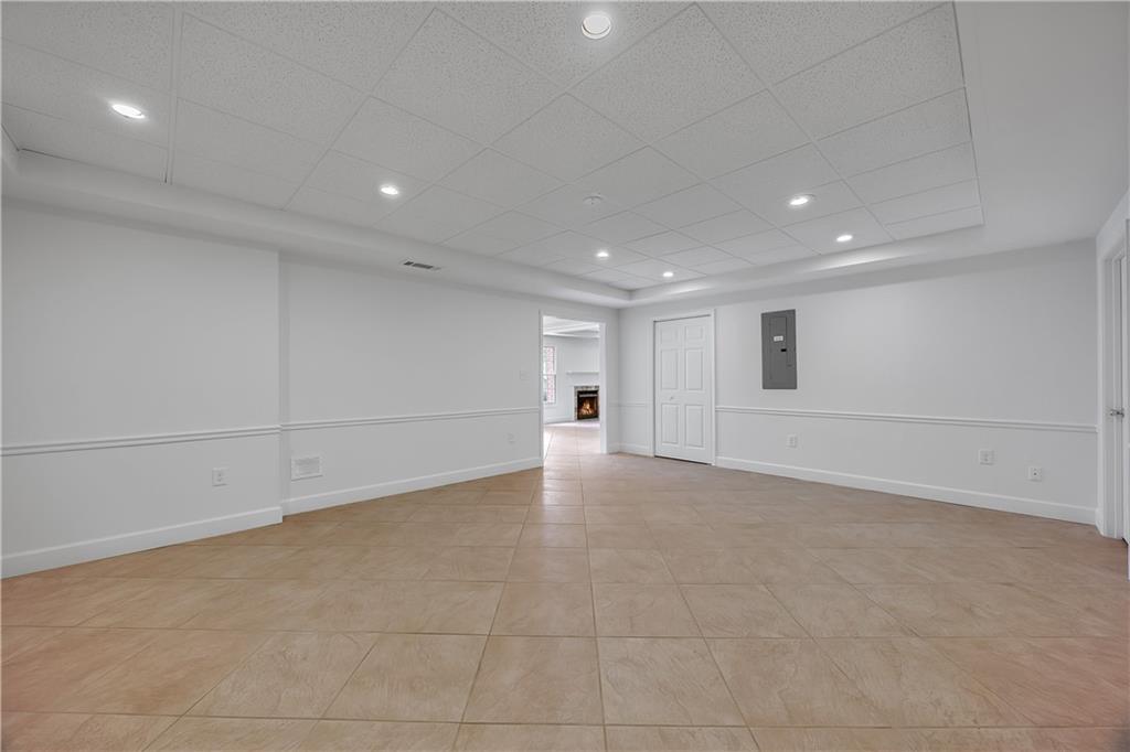 235 Plantation Way