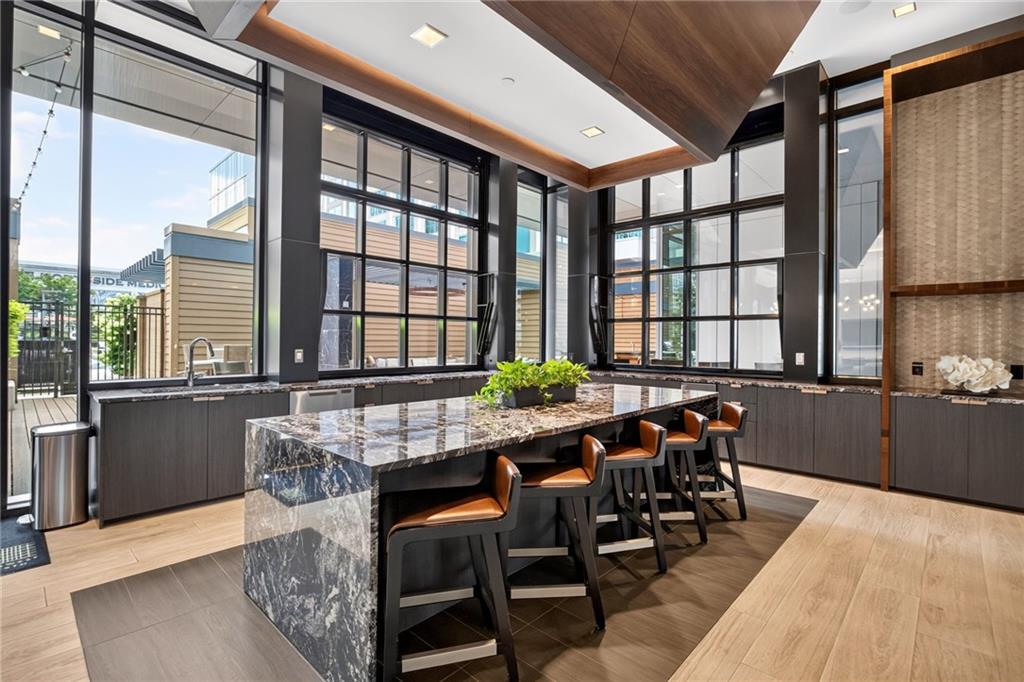 40 12th Street NE Unit 806