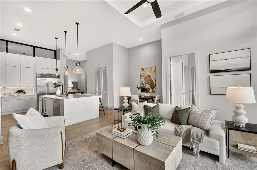 40 12th Street NE Unit 806