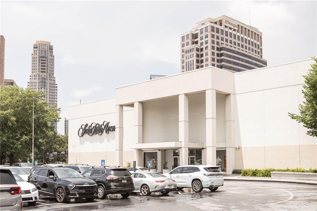 3655 Peachtree Road NE Unit 401