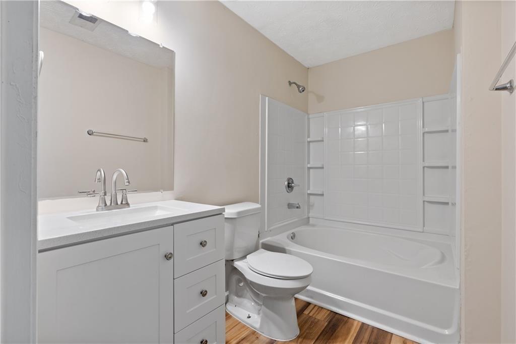 6104 Waldrop Place