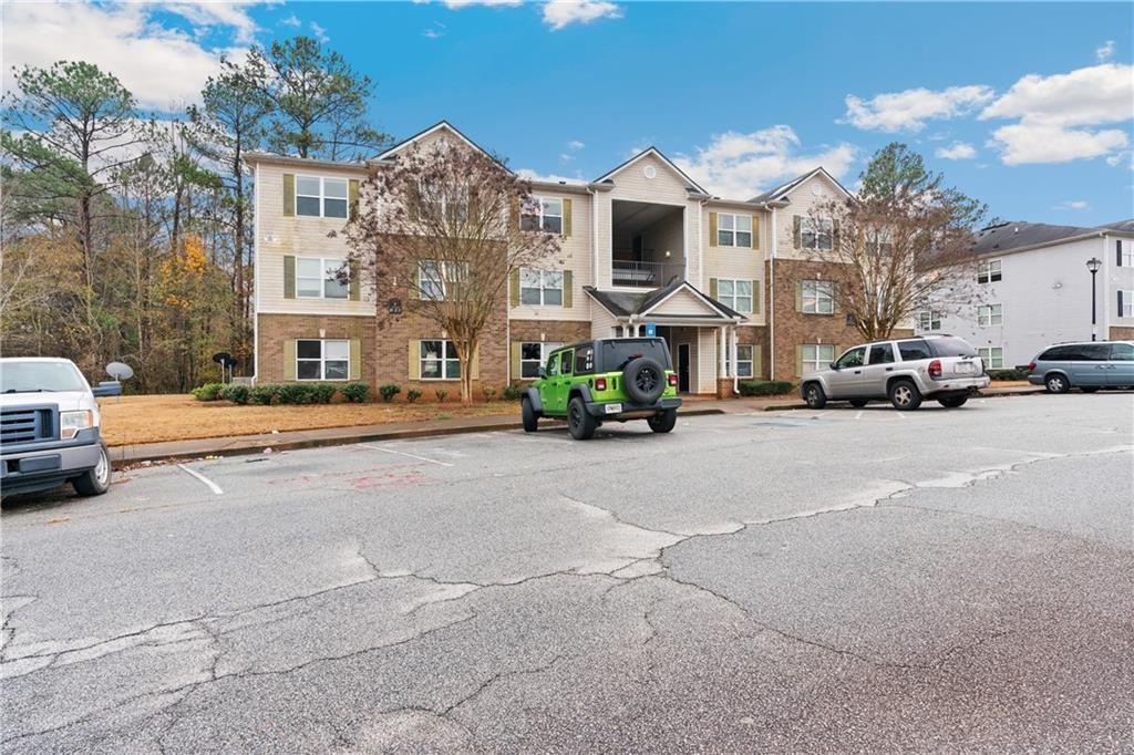 6104 Waldrop Place