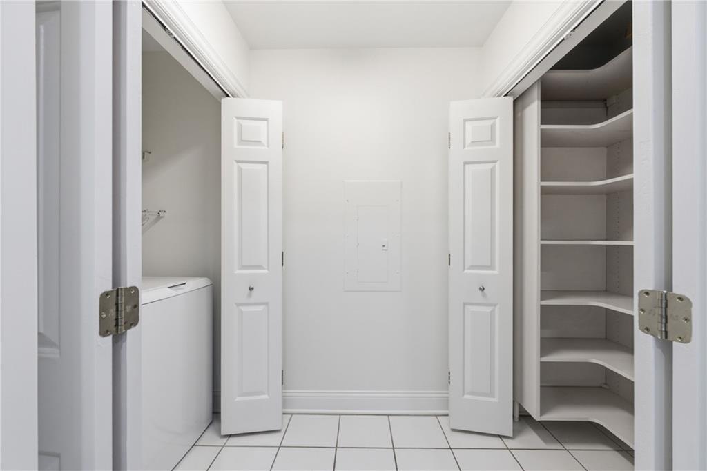 211 Colonial Homes Drive NW Unit 2203