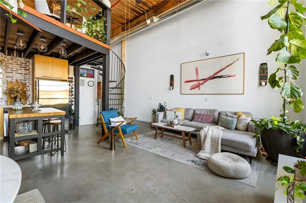 170 Boulevard SE Unit E223