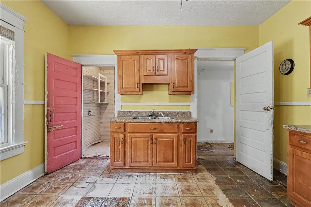 118 Mcdonough Boulevard SE