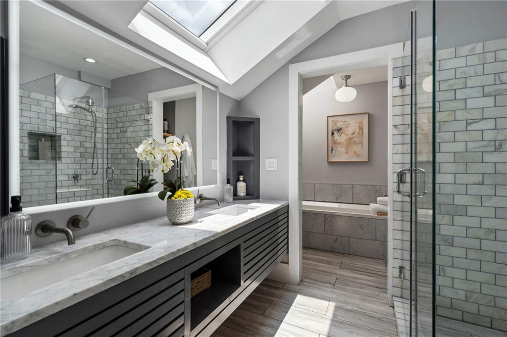 30 5th Street NE Unit 1001