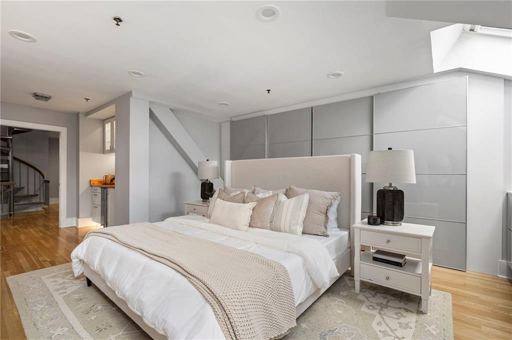 30 5th Street NE Unit 1001