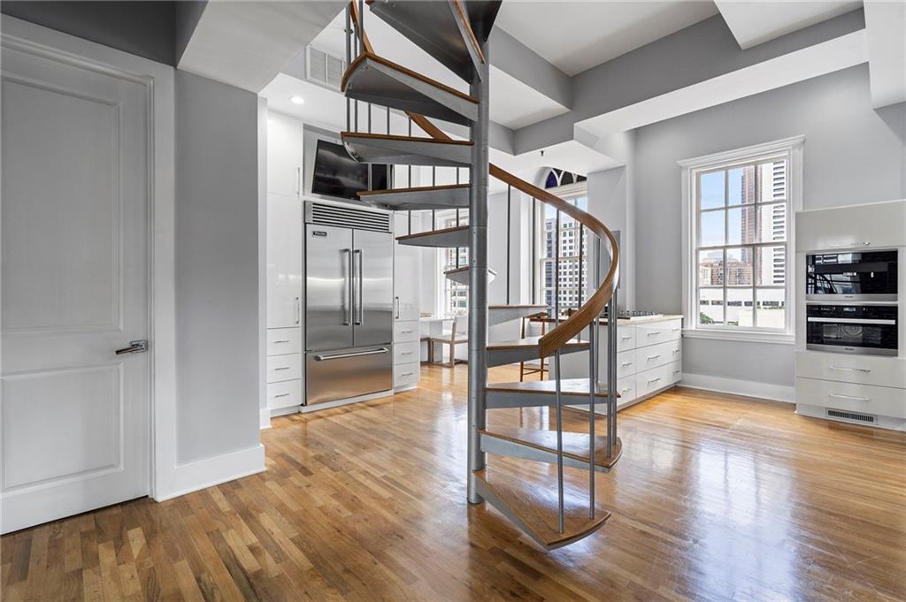 30 5th Street NE Unit 1001