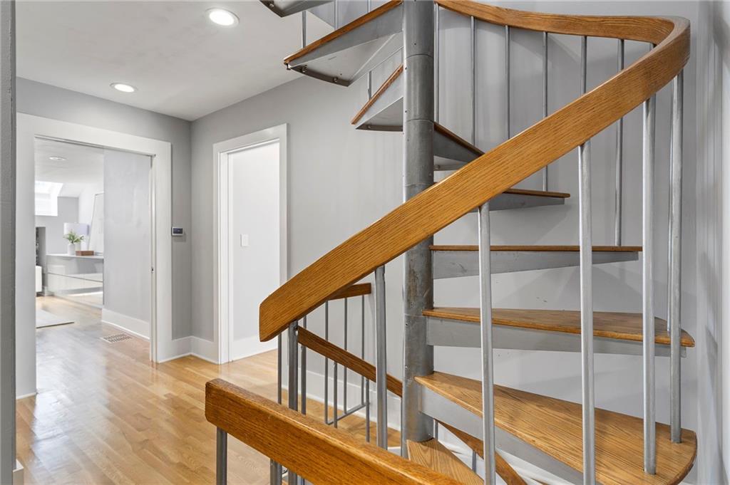 30 5th Street NE Unit 1001
