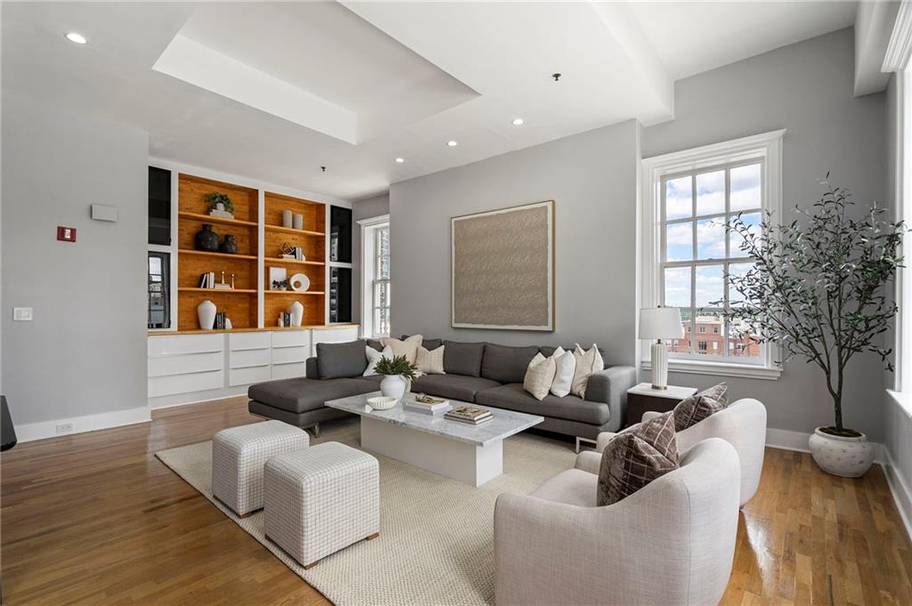 30 5th Street NE Unit 1001