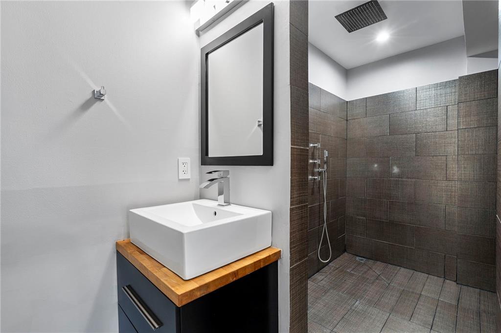30 5th Street NE Unit 1001
