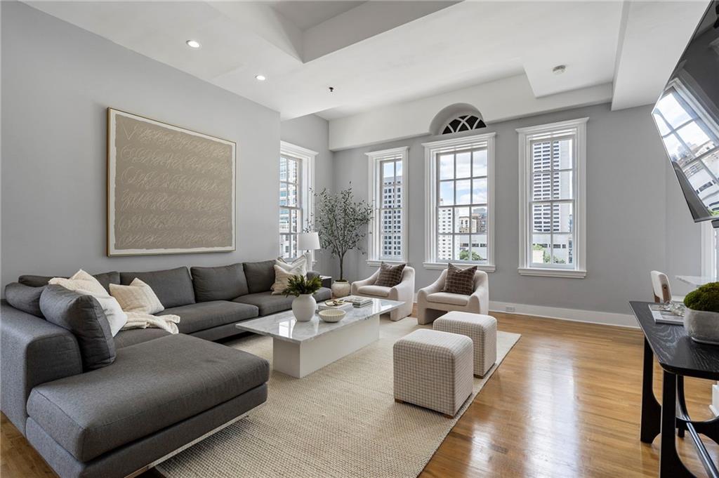 30 5th Street NE Unit 1001