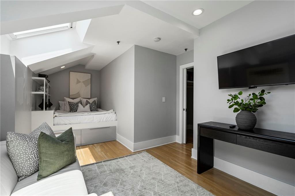 30 5th Street NE Unit 1001