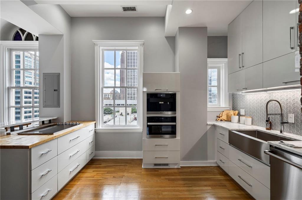 30 5th Street NE Unit 1001