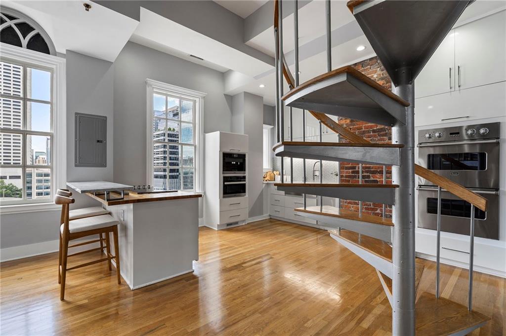 30 5th Street NE Unit 1001