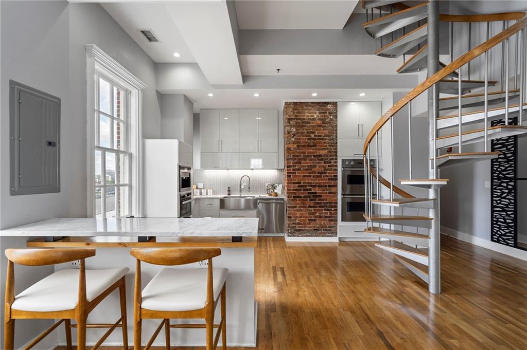 30 5th Street NE Unit 1001
