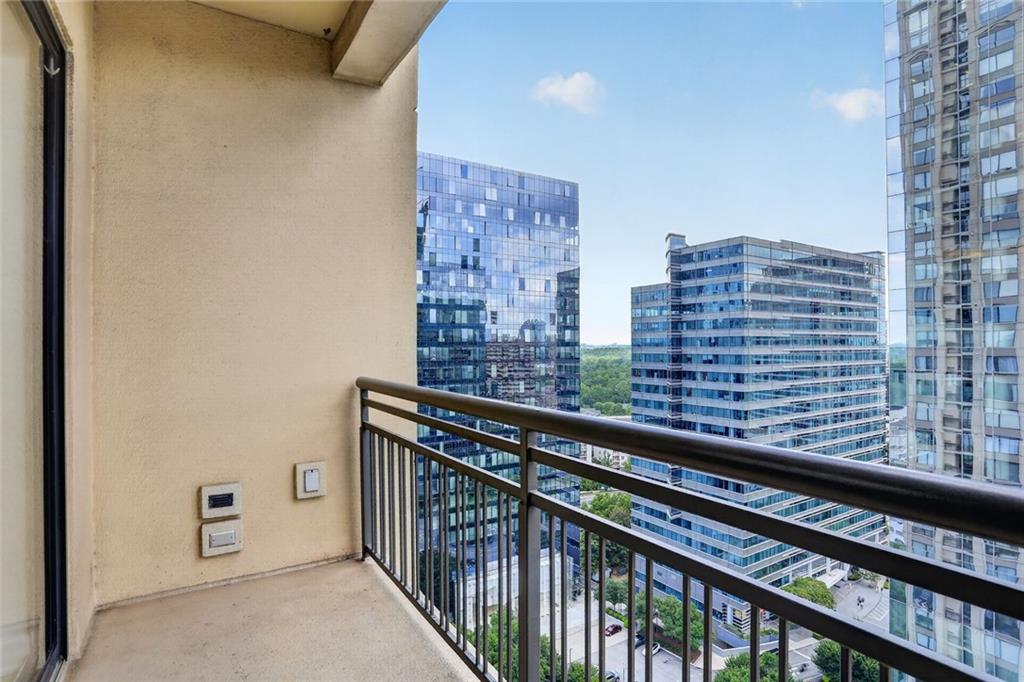 3445 Stratford Road NE Unit 2306
