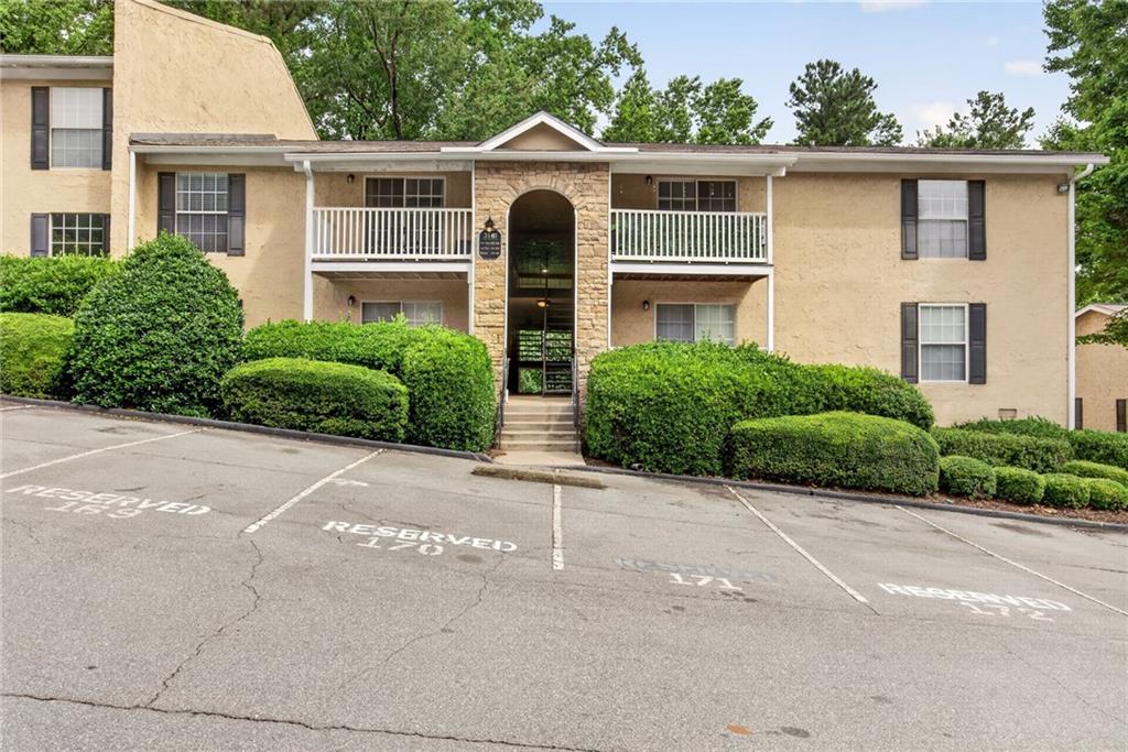 3140 Seven Pines Court Unit 106