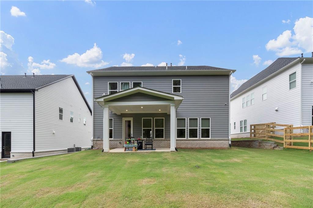 582 Meadow Way
