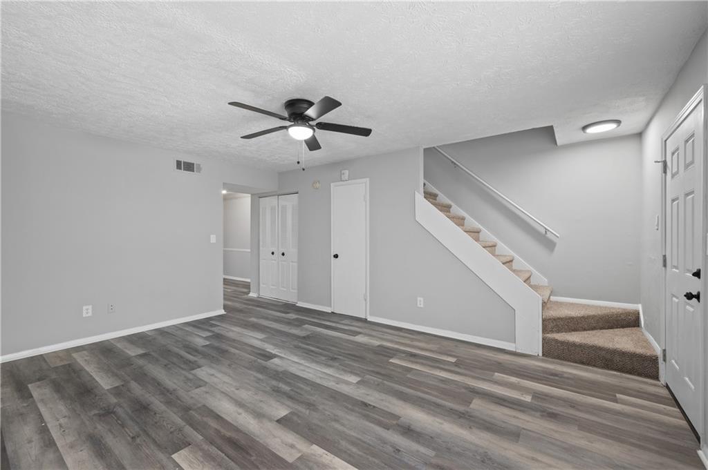 2897 Spruce Circle