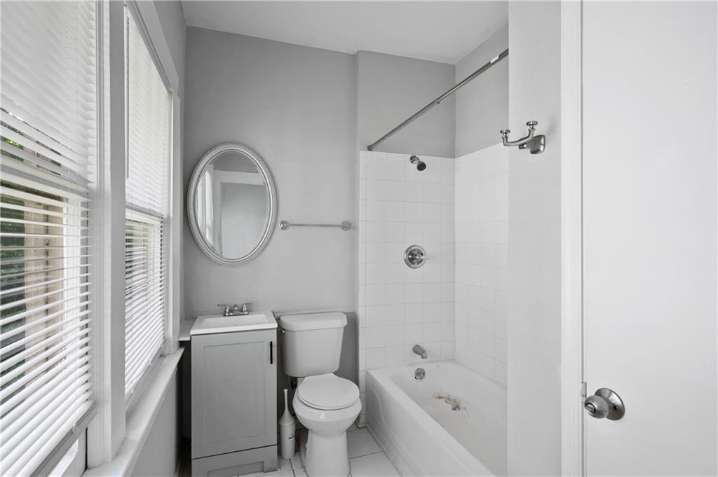 789 Barnett Street NE Unit 2