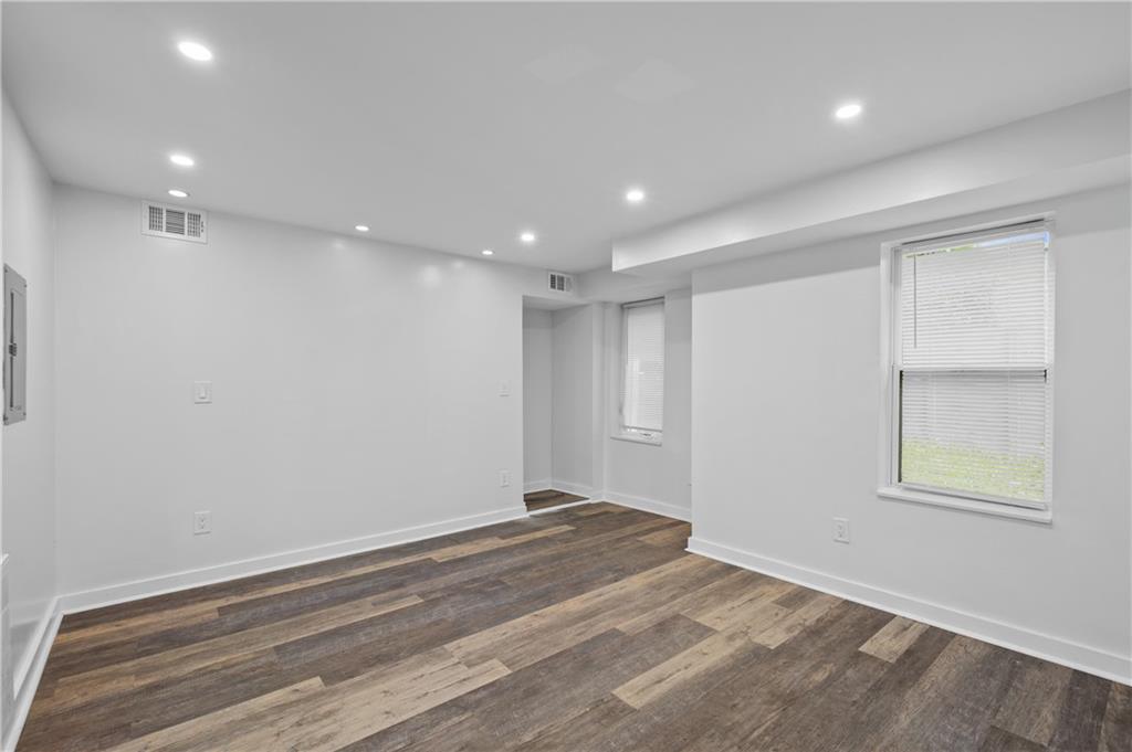 789 Barnett Street NE Unit 4