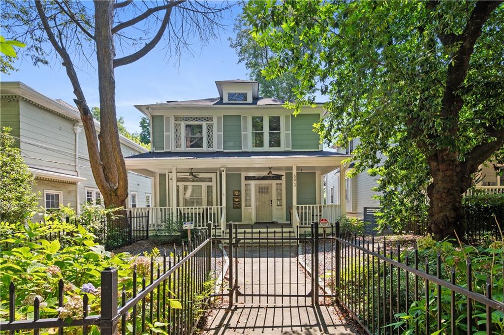 693 Myrtle Street NE Unit 3