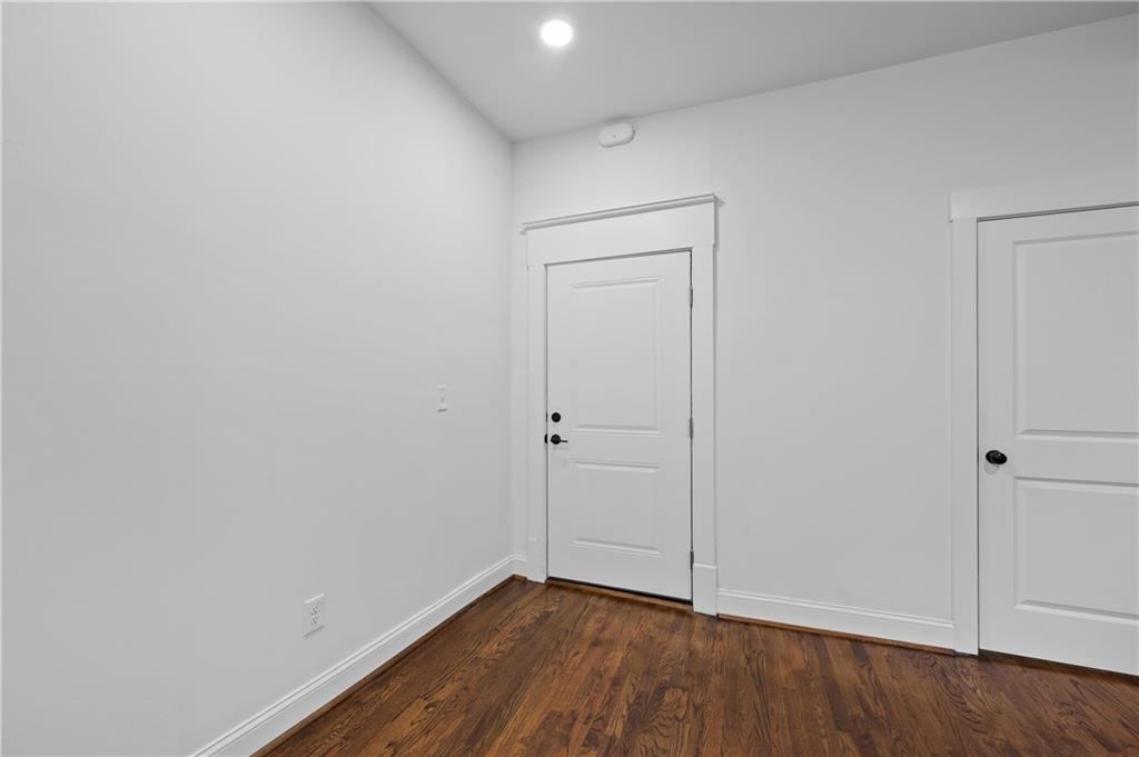 360 Ponce De Leon Avenue NE Unit 4