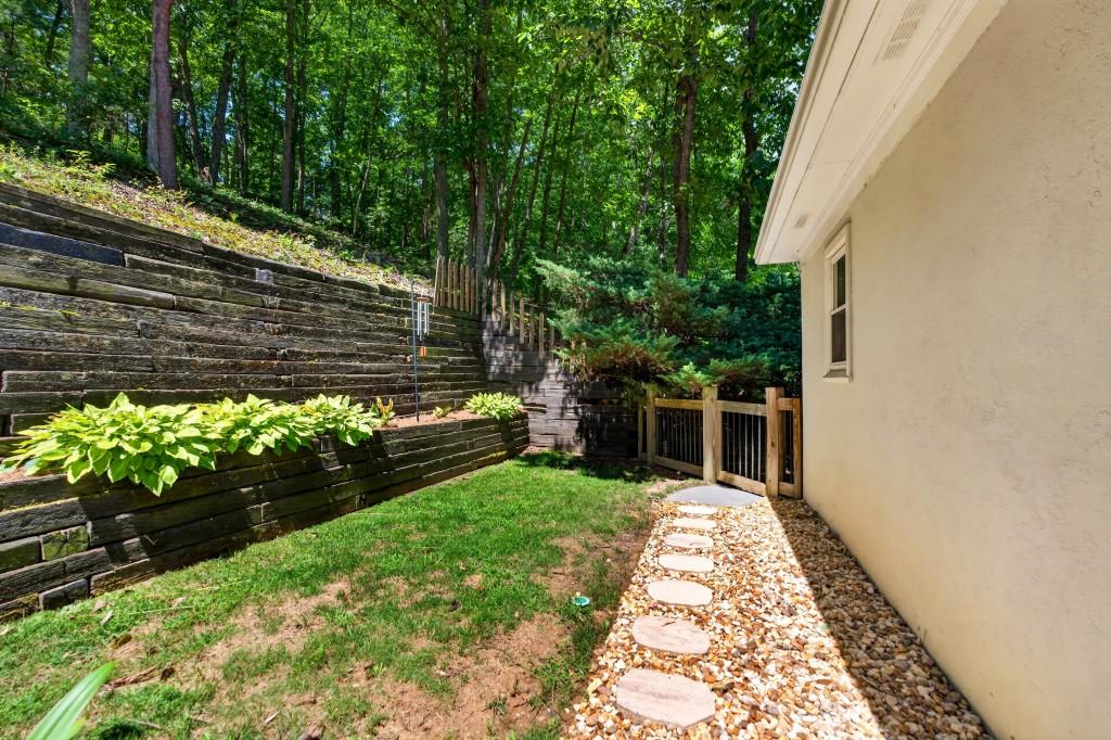 3442 N Slope Court