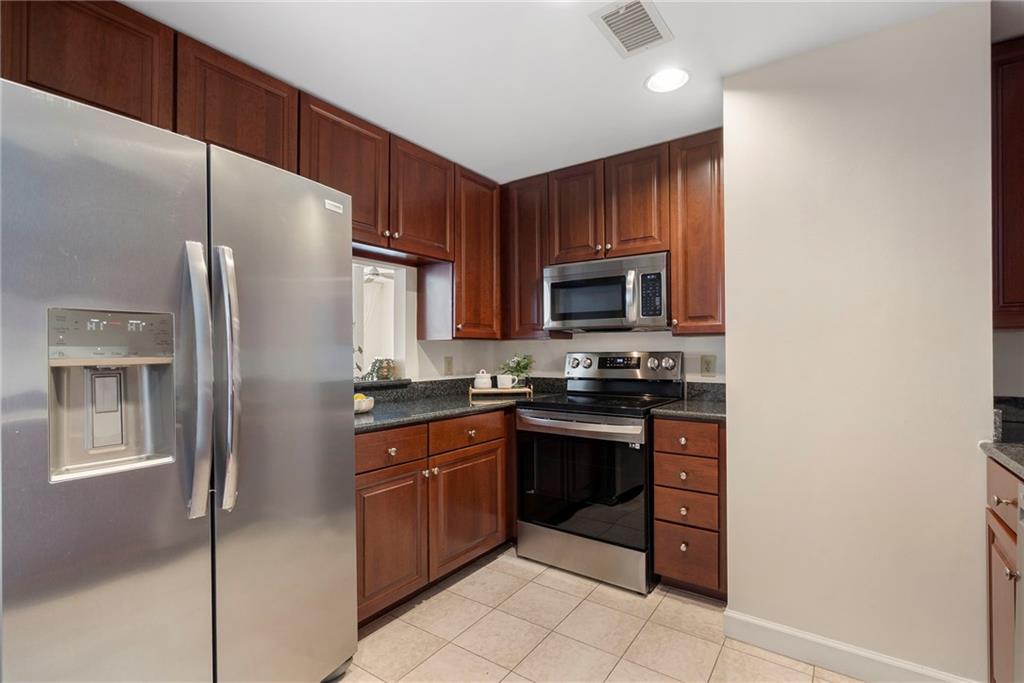 195 14th Street NE Unit 2008